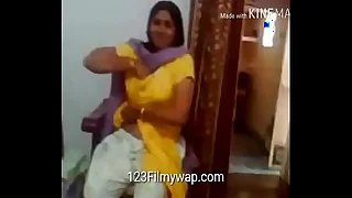 Indian trainer Teacher Showing Boobs To trainer student