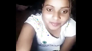 Desi girl show the brush pussy and big pair